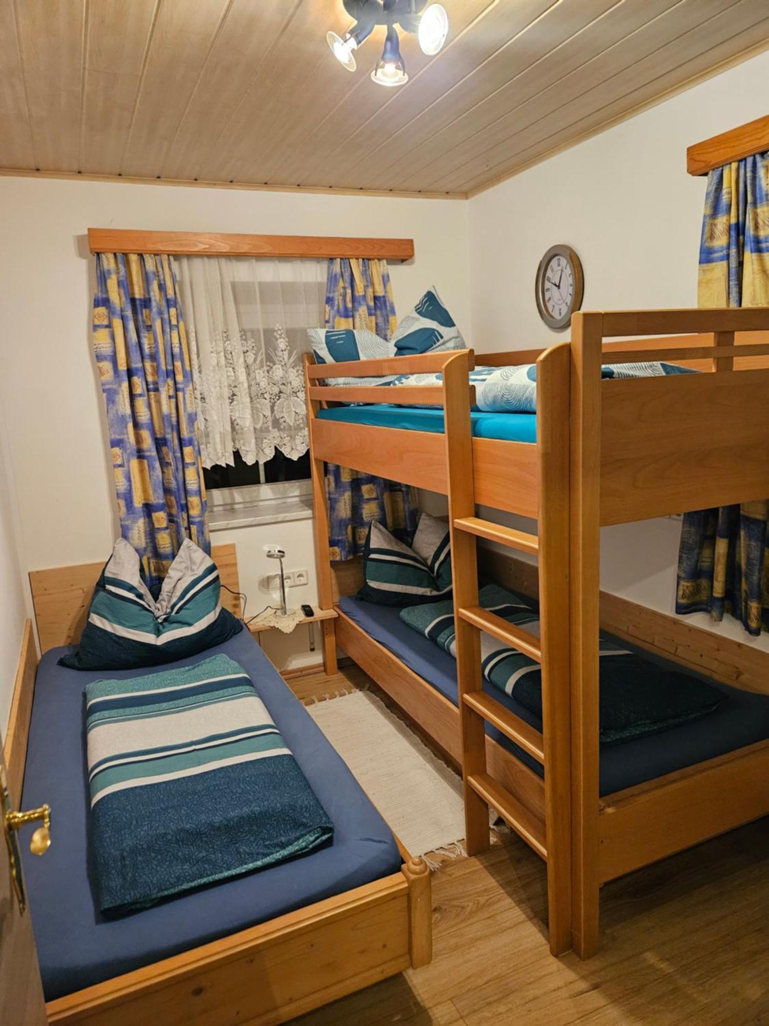 Ferienwohnungen Hubner 1 Am Flattachberg Bagian luar foto