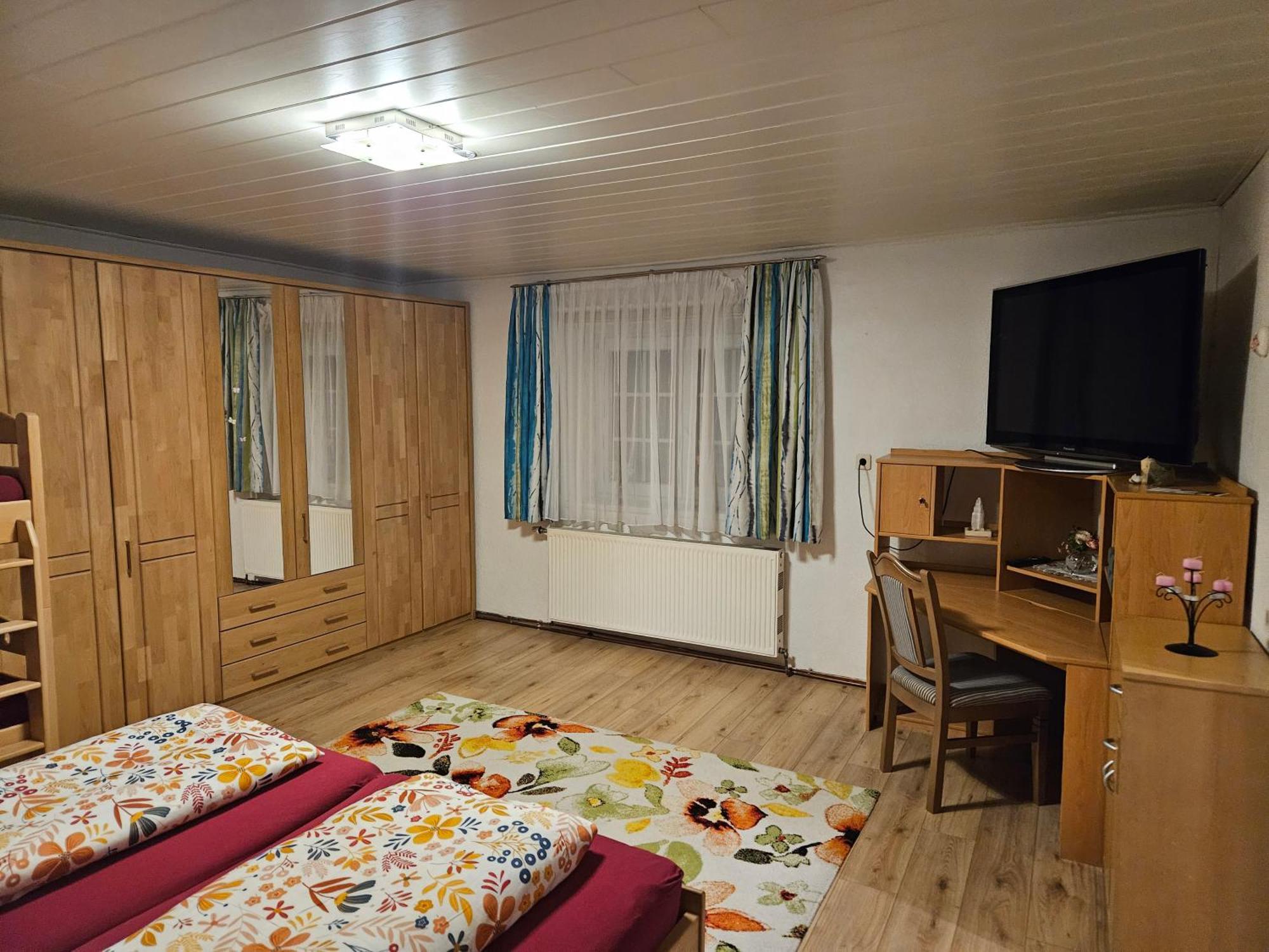 Ferienwohnungen Hubner 1 Am Flattachberg Bagian luar foto